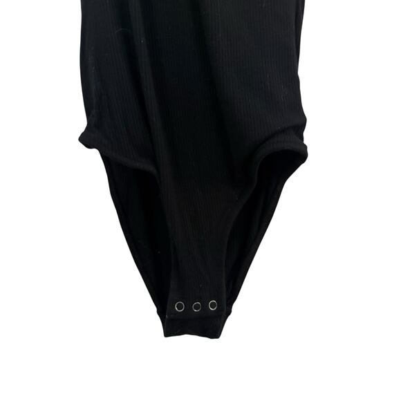 Abercrombie and Fitch Black Bodysuit Sleeveless Woman’s SM Goth Sexy Open Back - Picture 2 of 9